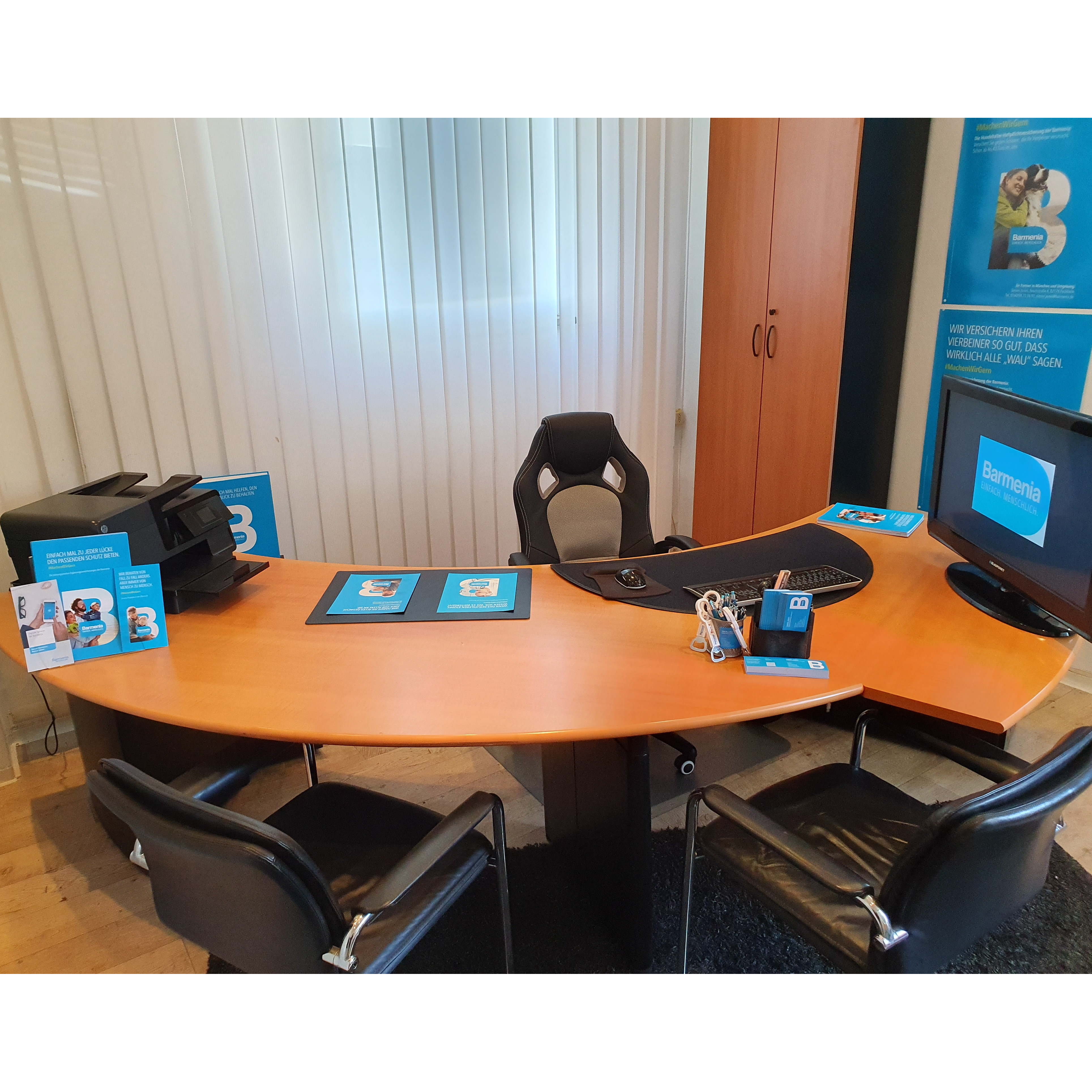 Barmenia Versicherung - Simon Jones, Altostr. 15a in München