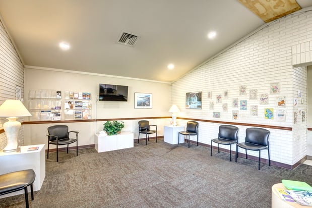 Images CareFirst Urgent Care - Springdale