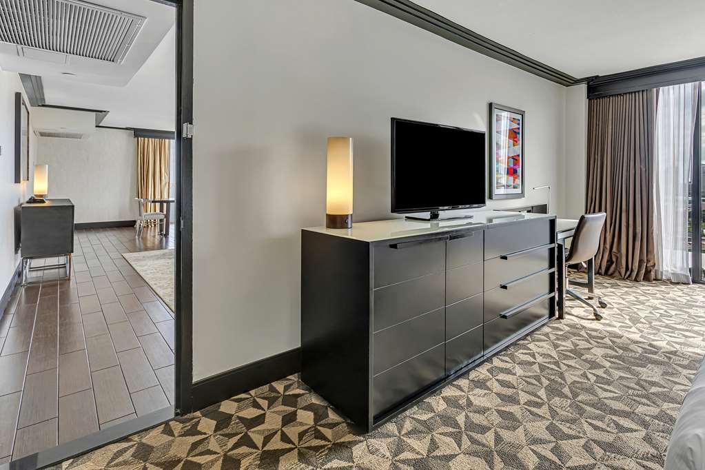 Guest room