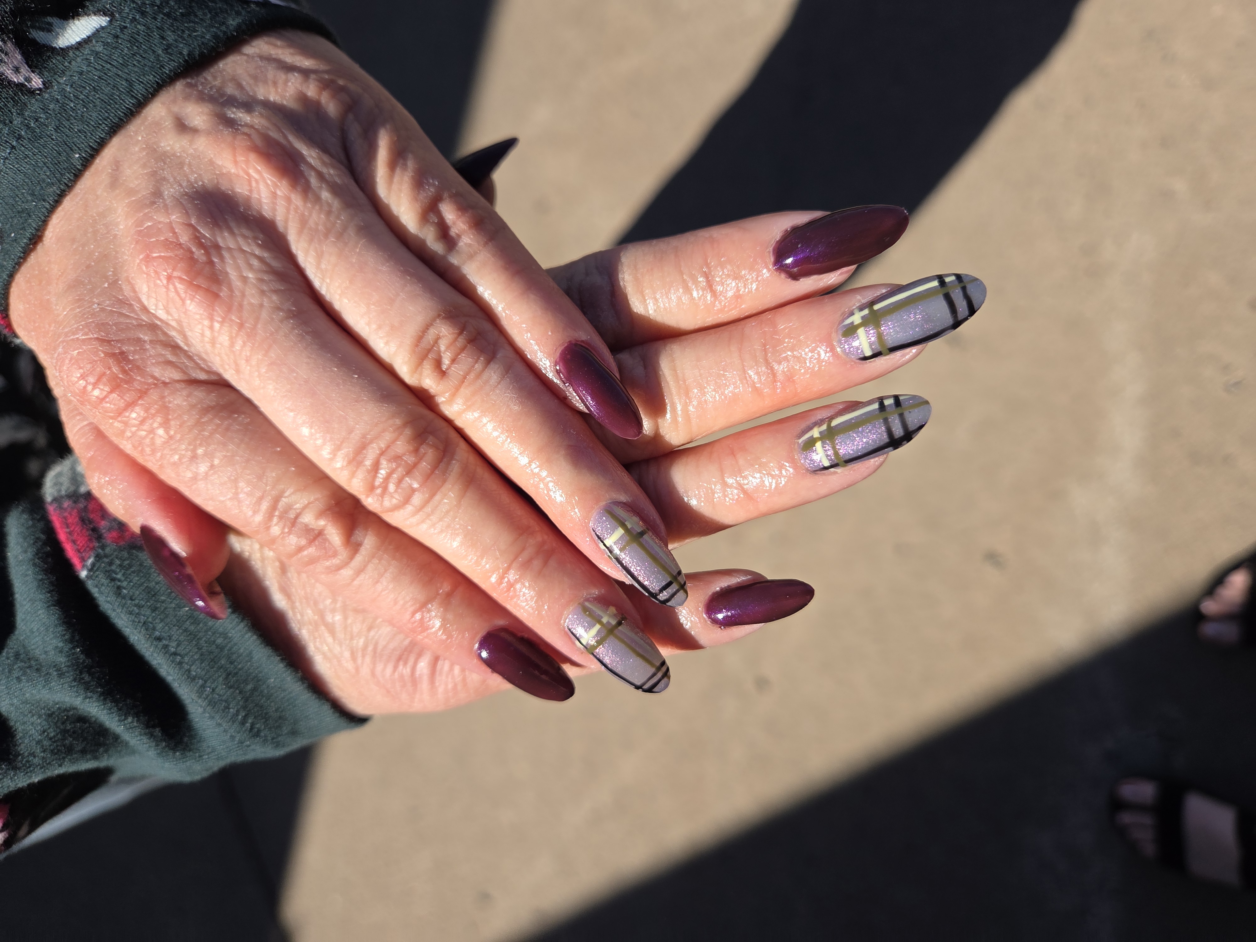 Purple Plaid Nails - 30 Minute Nail Art
By Alex