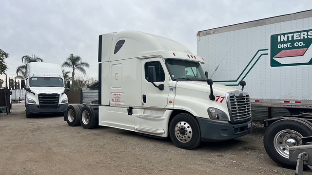 Trailer Repair Services-J&G Truck Repair Inc