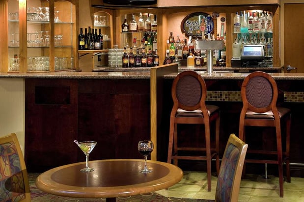 Images Embassy Suites by Hilton Kansas City International Airport