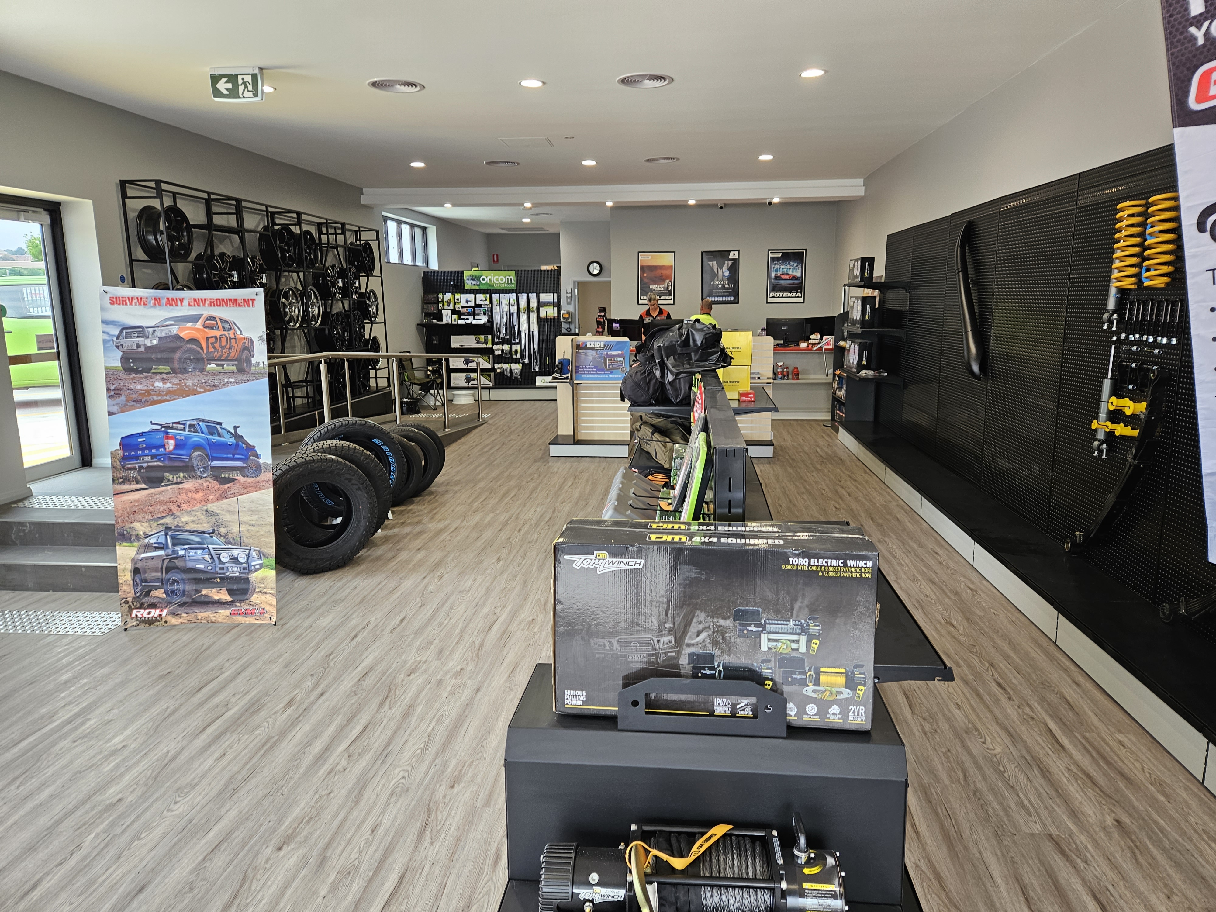 Images Bridgestone Service Centre Bathurst