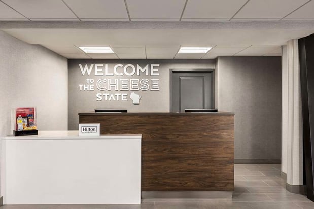 Images Hampton Inn Milwaukee/Brookfield