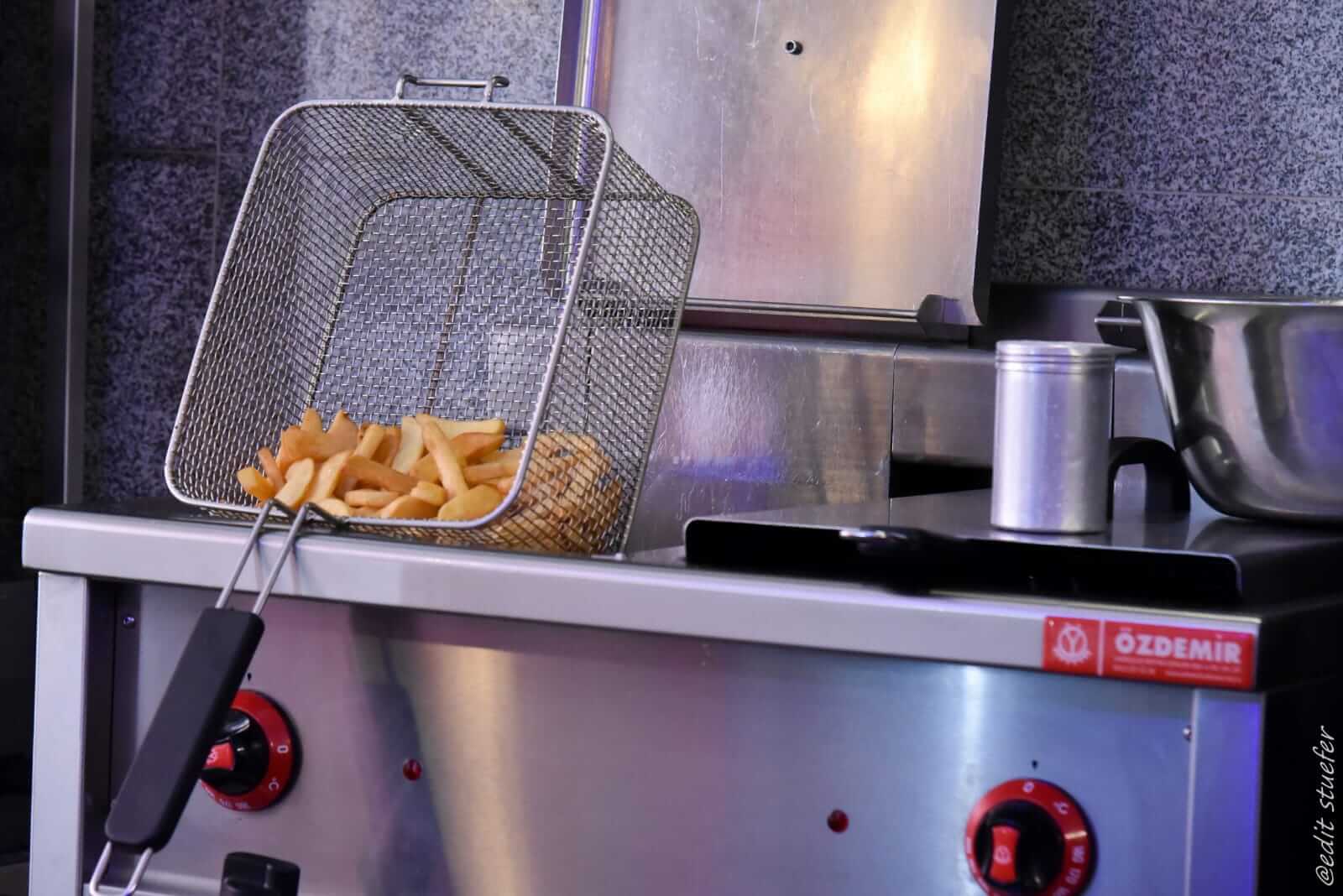 Pizzeria Vesuvio, Hassauerstraße 76/77 in Rattenberg