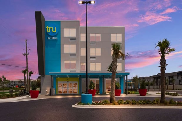 Images Tru by Hilton Destin