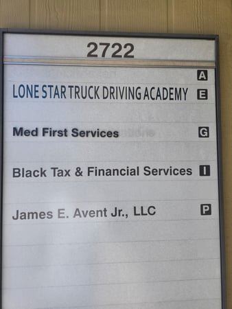 Images Lone Star Truck Driving Academy - Greensboro