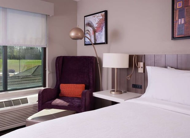 Images Hilton Garden Inn Atlanta Airport/Millenium Center