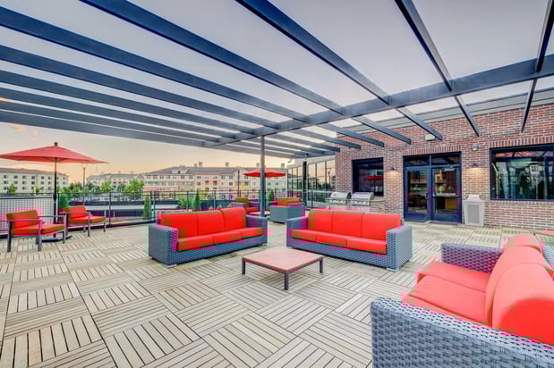 Images Parkway Lofts