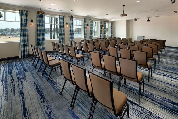 Images Jamaica Bay Inn Marina Del Rey, Tapestry Collection by Hilton