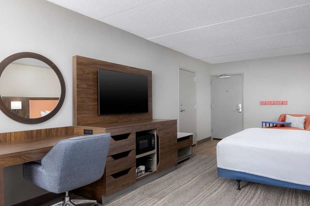 Images Hampton Inn Louisville-Airport