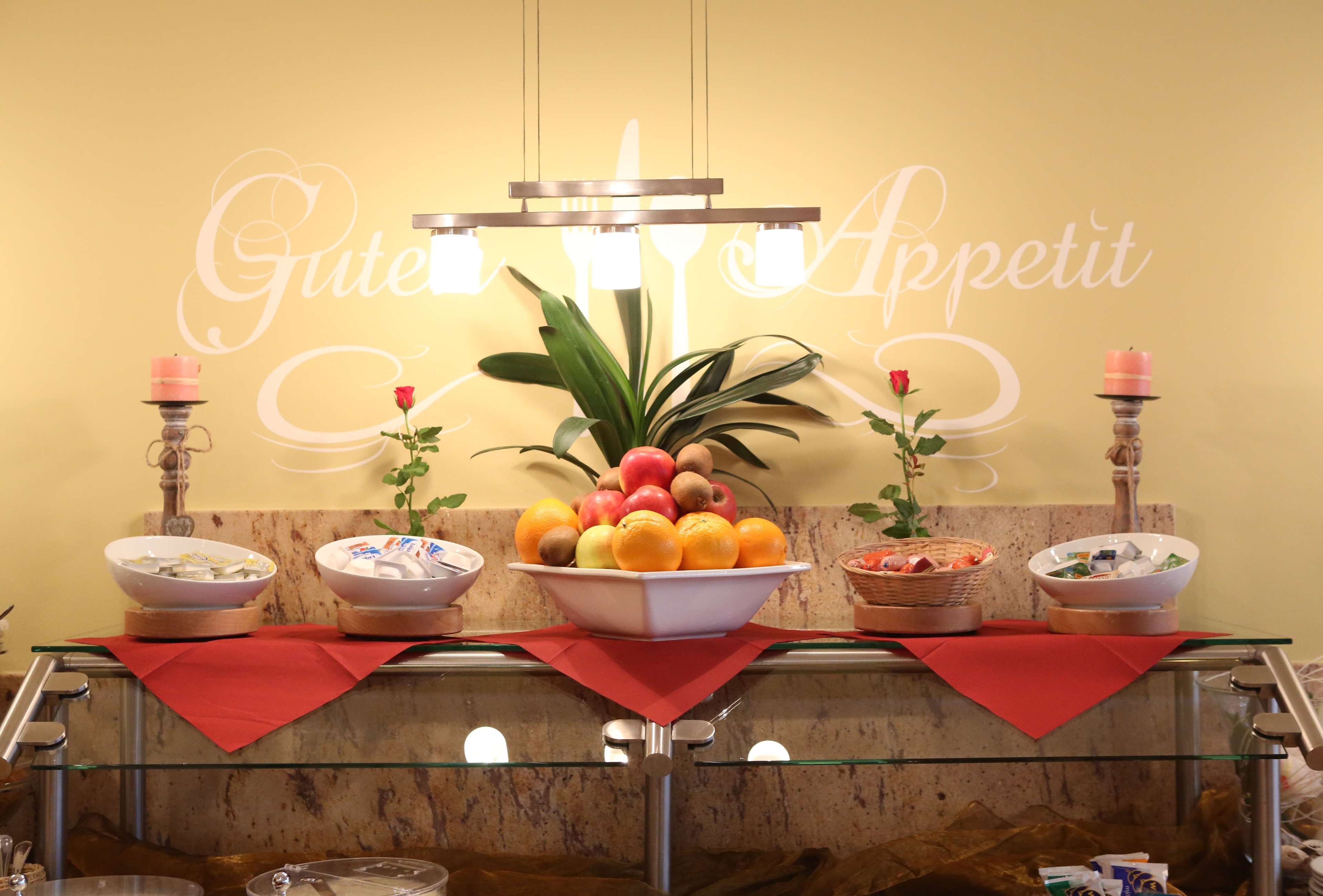 Best Western Amedia Frankfurt Ruesselsheim, Karlsbader Str. 37 in Ruesselsheim