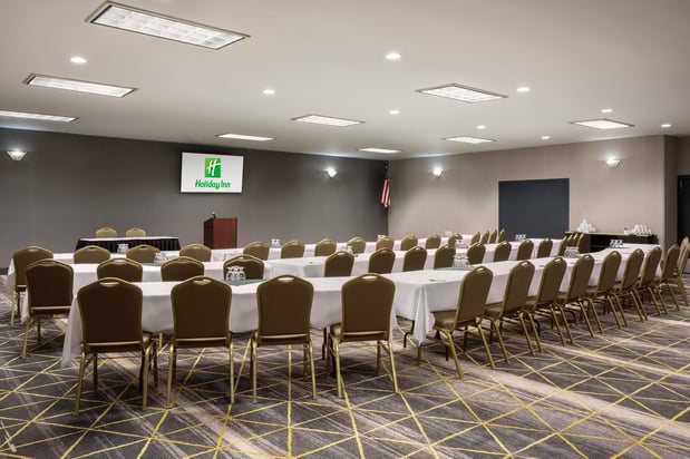 Images Holiday Inn Ontario by IHG