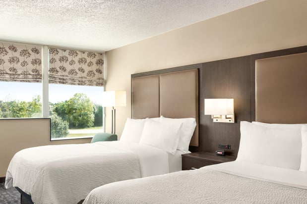 Images Holiday Inn Louisville East - Hurstbourne by IHG