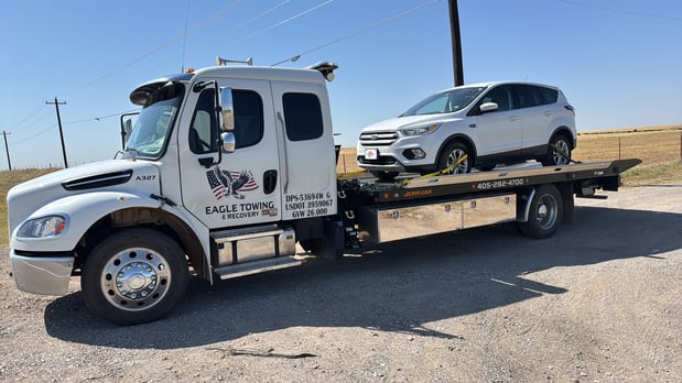 Images Eagle Towing & Recovery