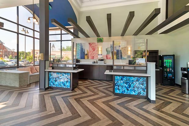 Images Best Western Plus Landmark Inn
