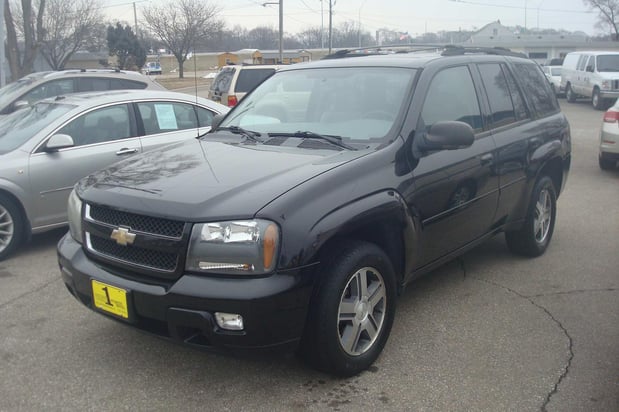 Images Priority 1 Automotive Services