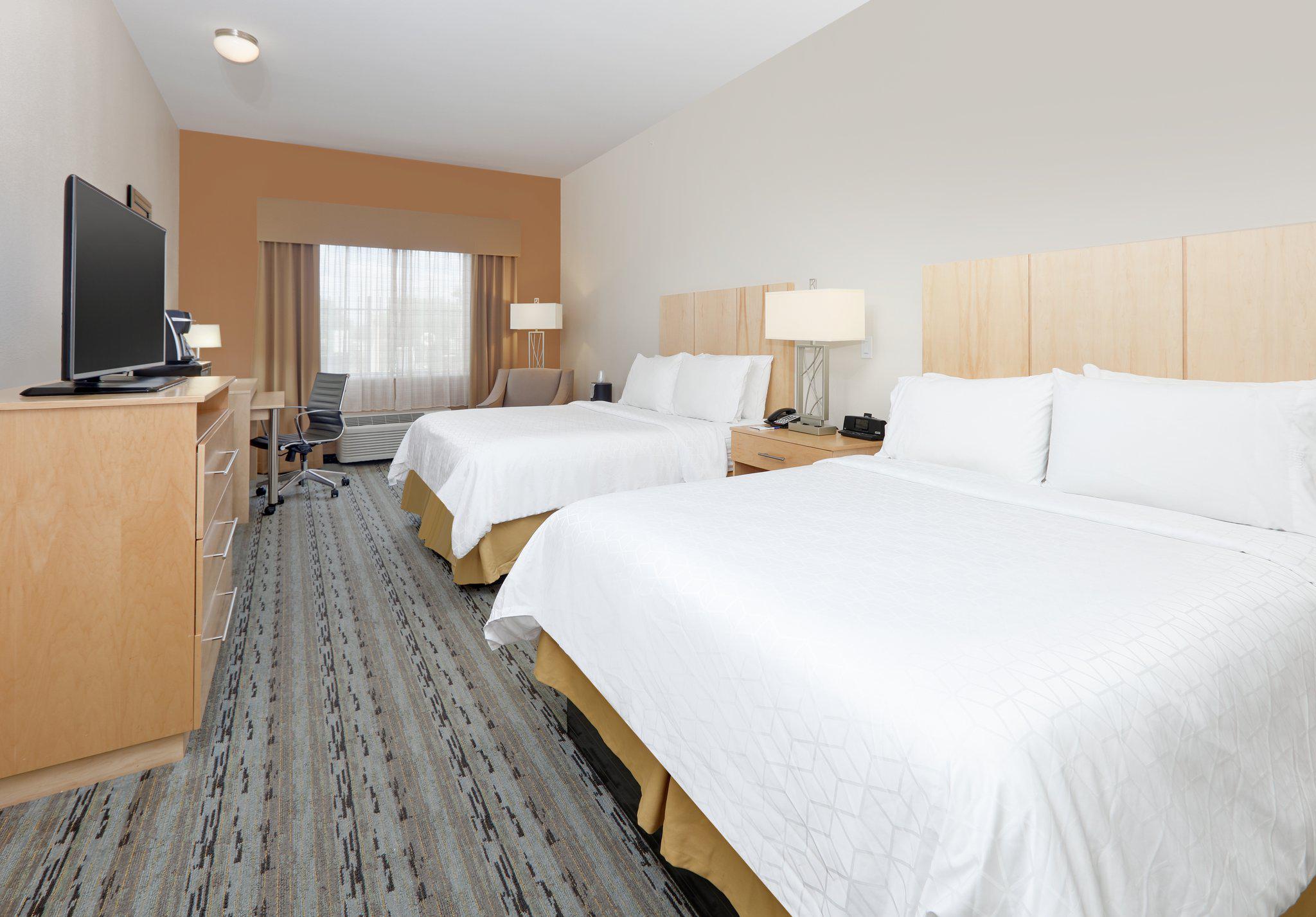Holiday Inn Express & Suites San Antonio - Brooks City Base, an IHG Hotel San Antonio (210)337-3723