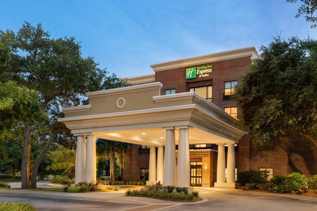 Images Holiday Inn Express & Suites Charleston - Mount Pleasant by IHG