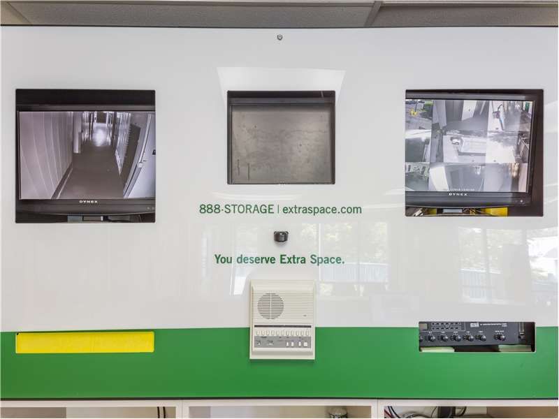 Security Screens - Extra Space Storage at 270 W Merrick Rd, Valley Stream, NY 11580