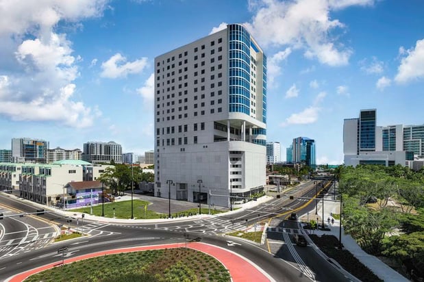 Images Embassy Suites by Hilton Sarasota