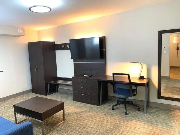 Images Holiday Inn Express Allentown North by IHG