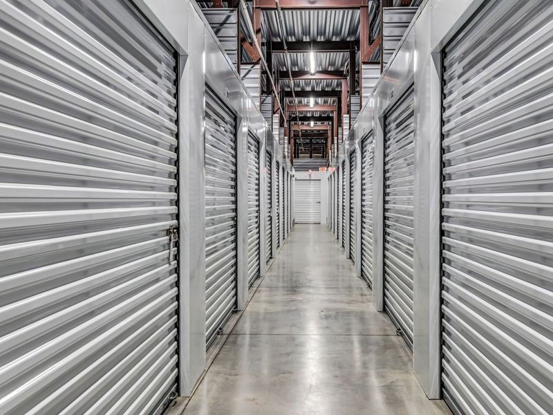 Images Extra Space Storage