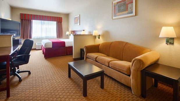 Images SureStay Plus by Best Western Quanah