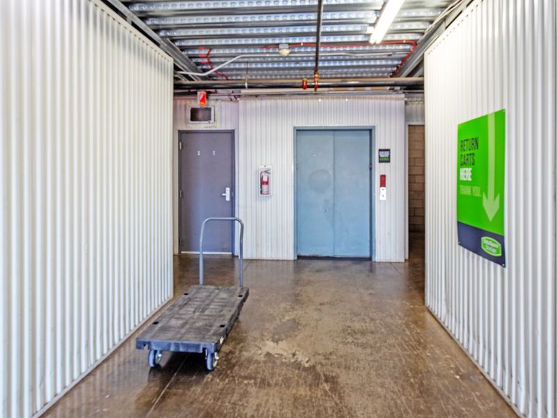 3549_Moving Boxes