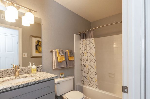 Images The Reserve At Barry Apartments