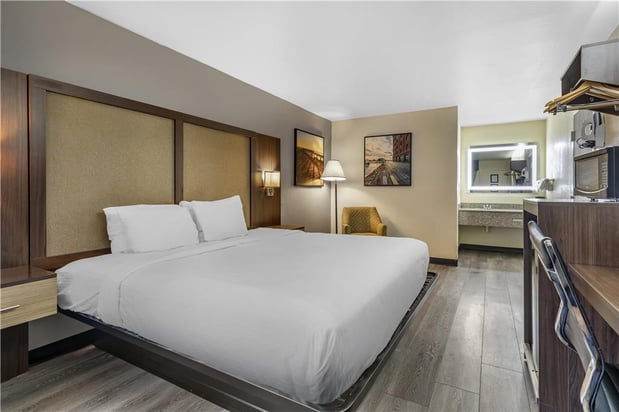 Images Best Western Salisbury Plaza