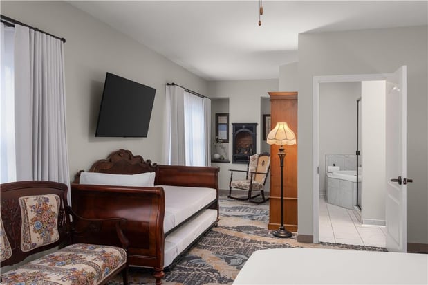 Images National Hotel Jackson, Tapestry Collection by Hilton