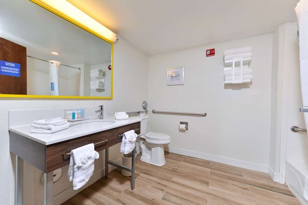 Images Hampton Inn Henderson