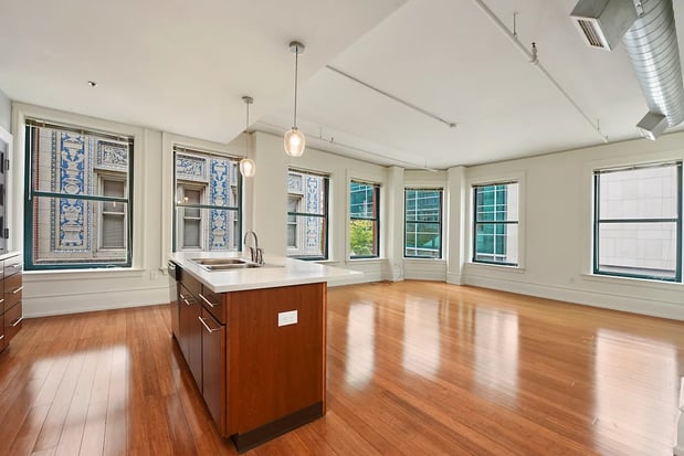 Images Market Square Place