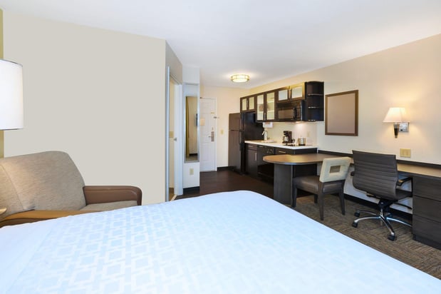 Images Candlewood Suites Columbus North - Polaris by IHG