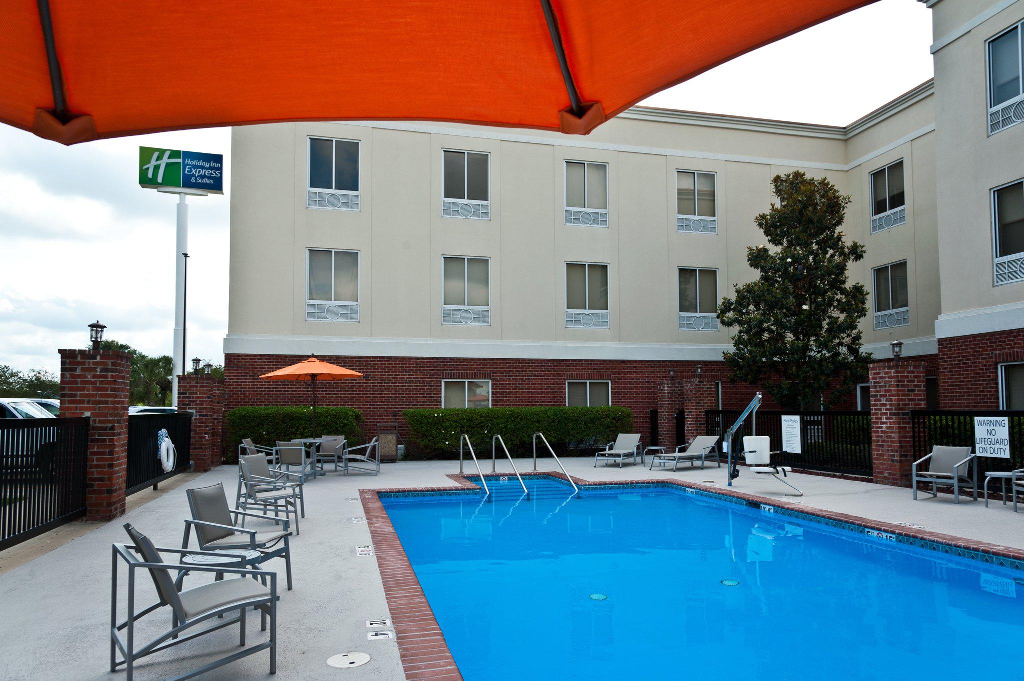 Holiday Inn Express & Suites Scott-Lafayette West, an IHG Hotel Scott (337)232-6845