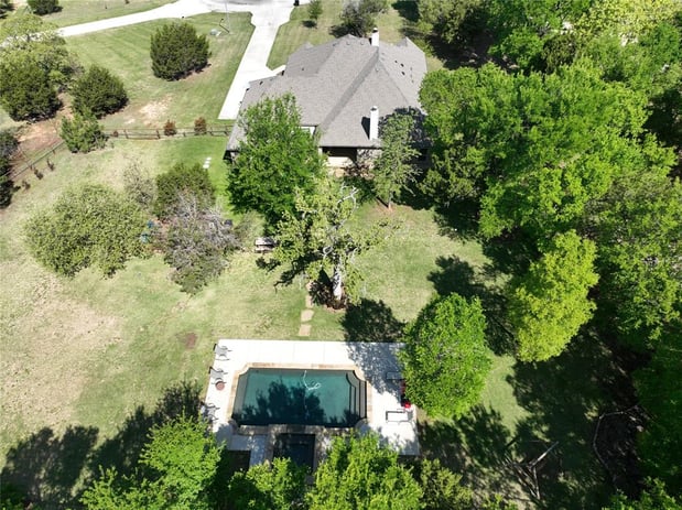 Images Moore Home & Ranch Realty