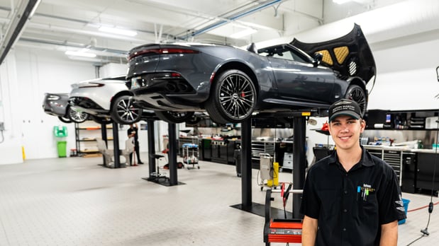 Images Service Center at Holman Motorcars Fort Lauderdale