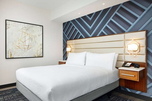 Images Embassy Suites by Hilton Atlanta Airport North