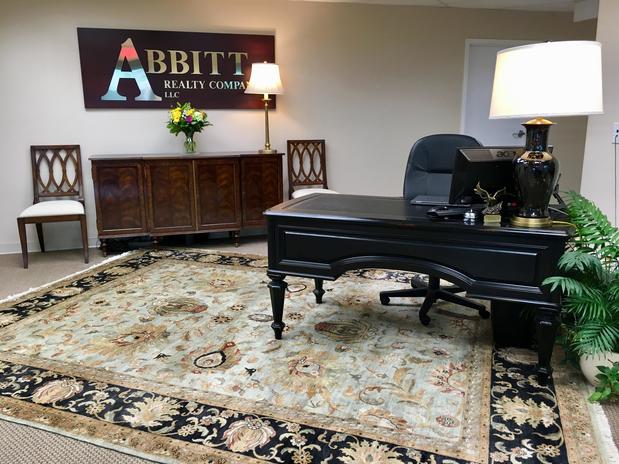 Images Abbitt Realty Co.
