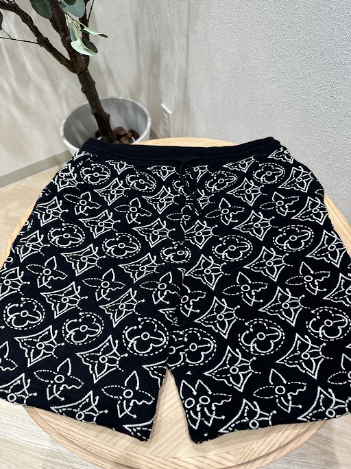 Images KOMEHYO（コメ兵）買取センタークリスタ長堀