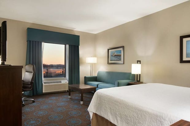 Images Hampton Inn & Suites Edgewood/Aberdeen-South
