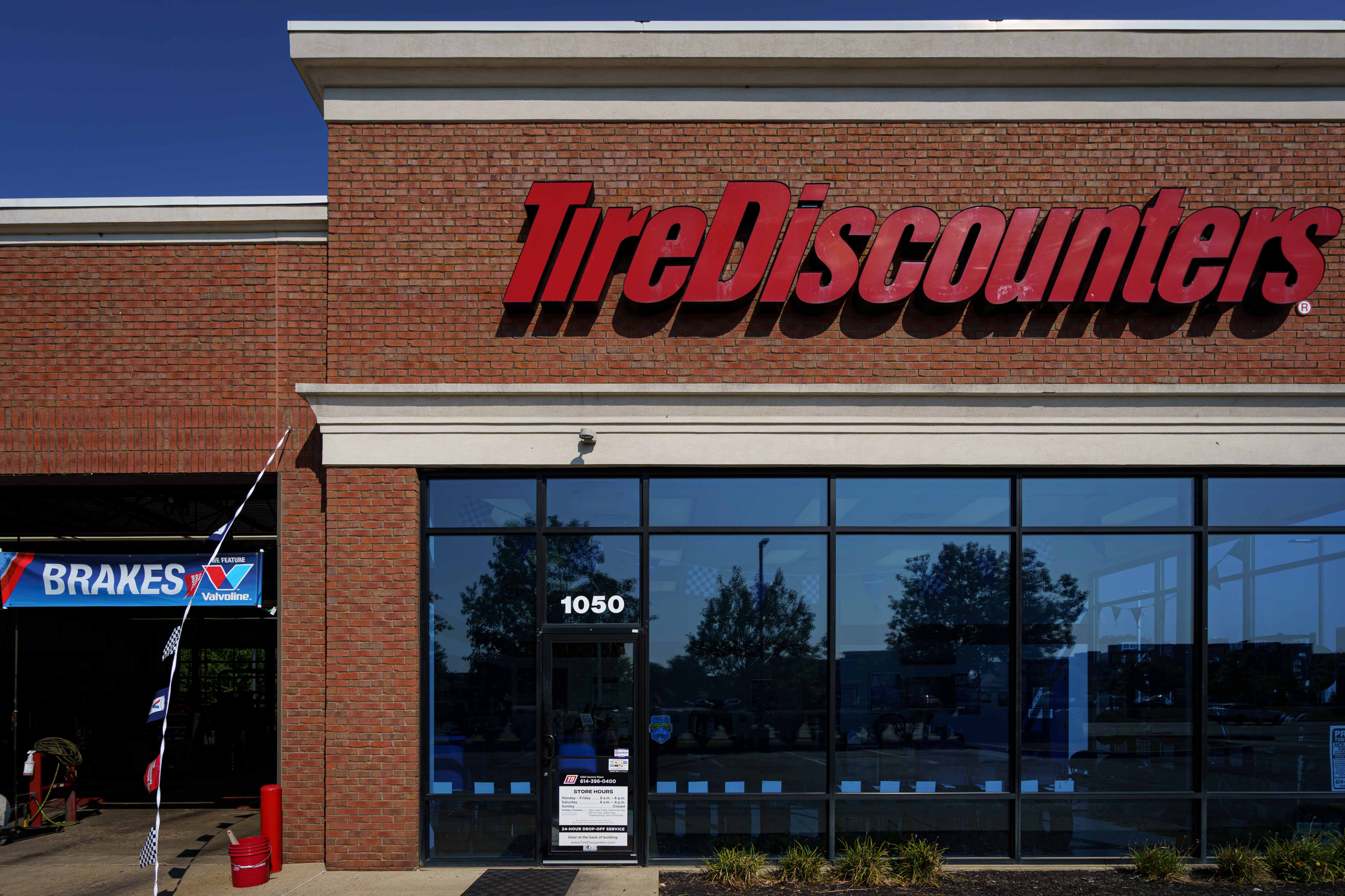 Tire Discounters on 1050 Gemini Place in Columbus