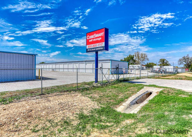 Images CubeSmart Self Storage