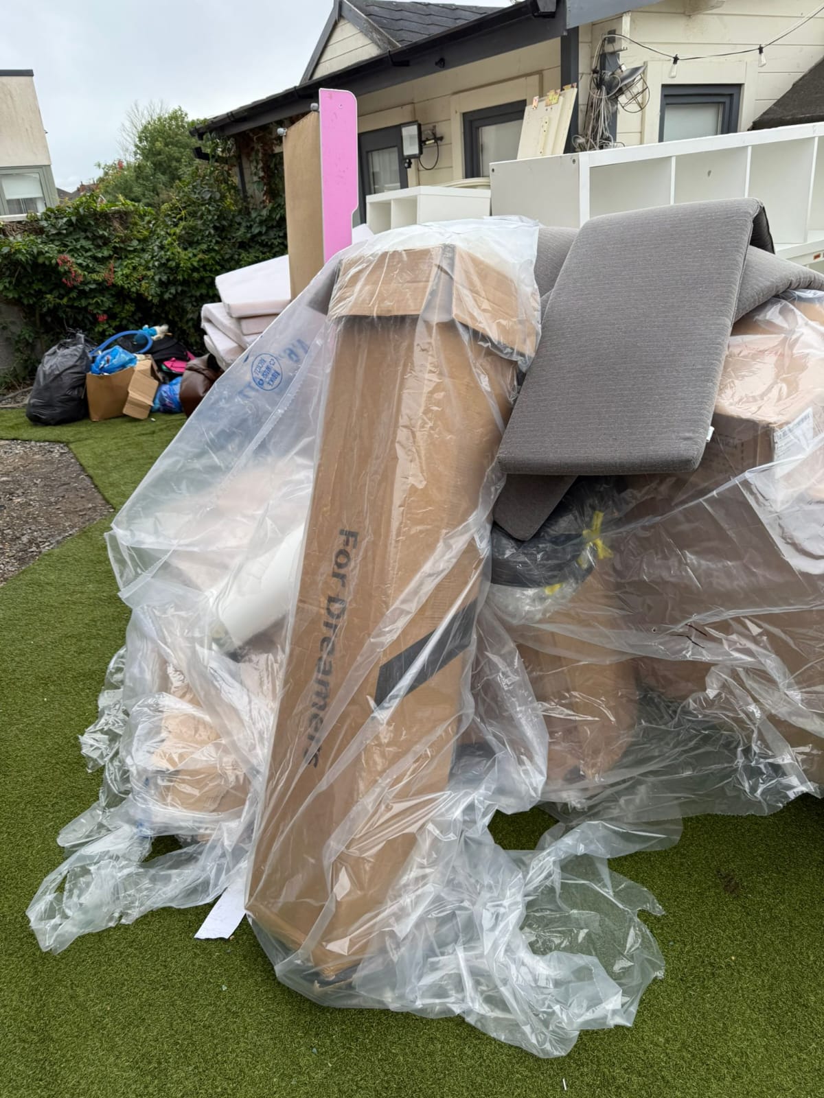 Residential Rubbish Removal, Commercial Waste Removal, Garden Waste Clearance, Construction & Renovation Waste Removal, Attic, Garage & Shed Clearance, Tree Removal & Green Waste Recycling