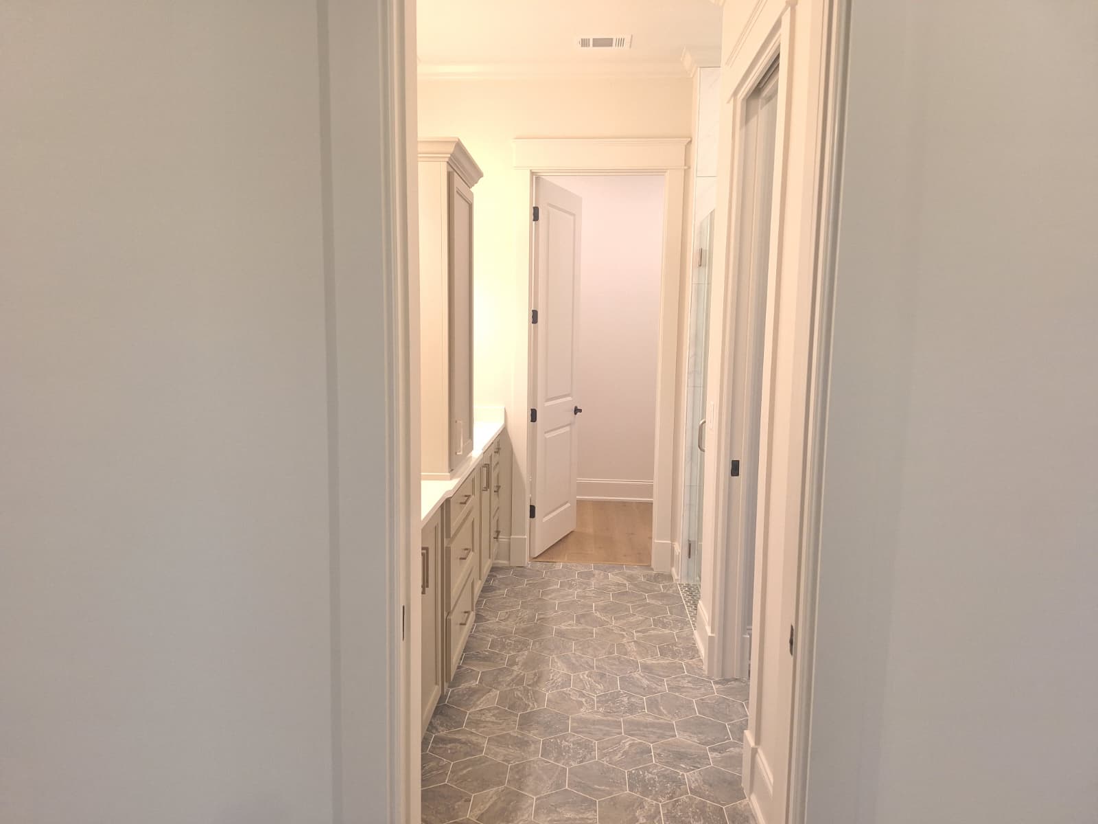 General Home Remodeling-Morales Painting & Drywall- Painting