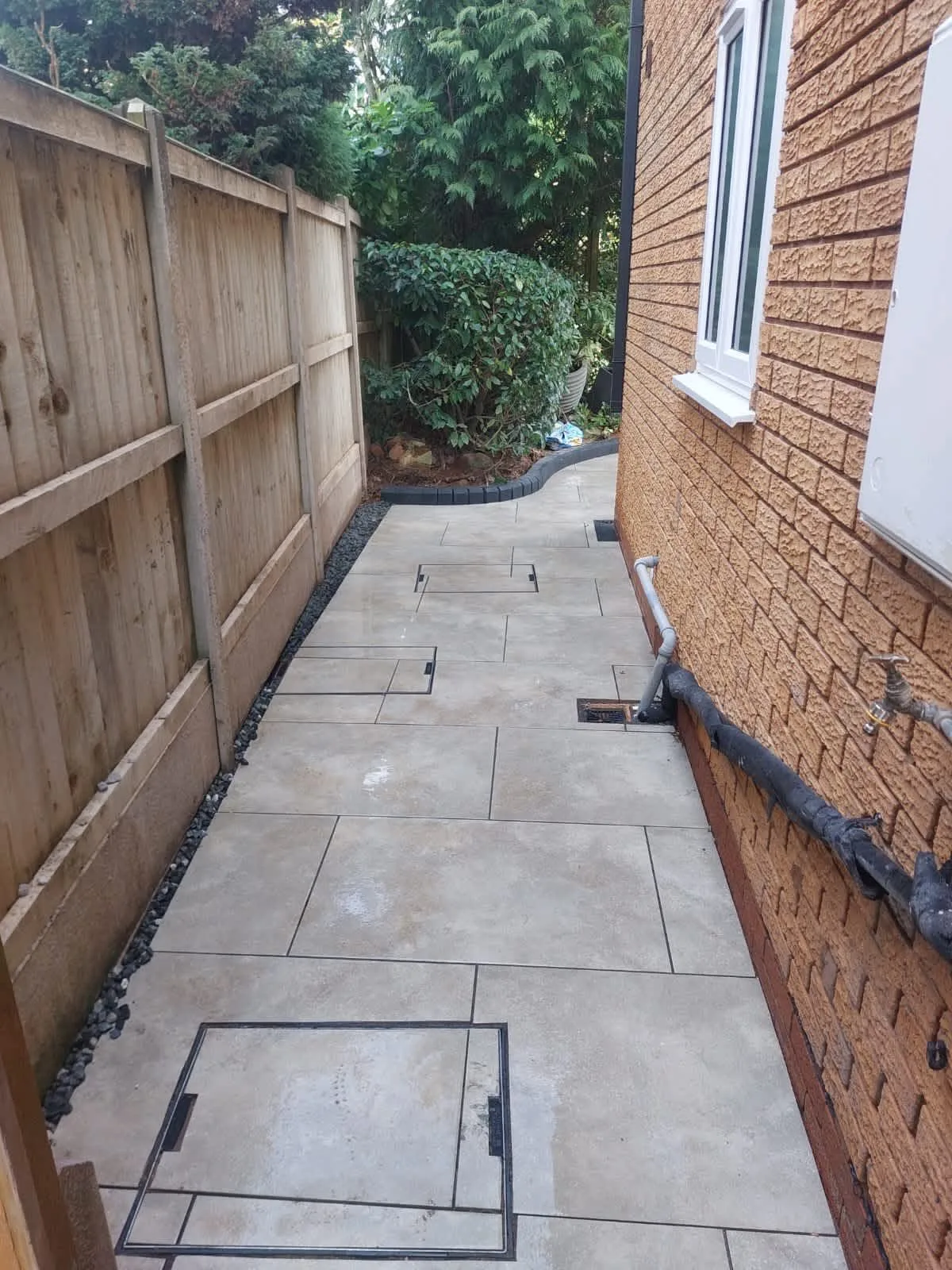 Images Groundforce Midlands Ltd