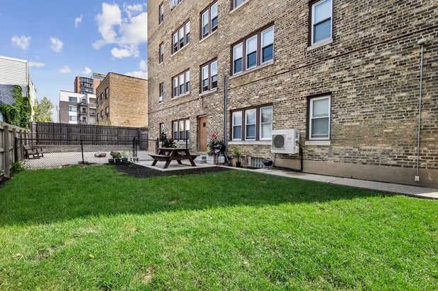 Images Cambridge Manor Apartments