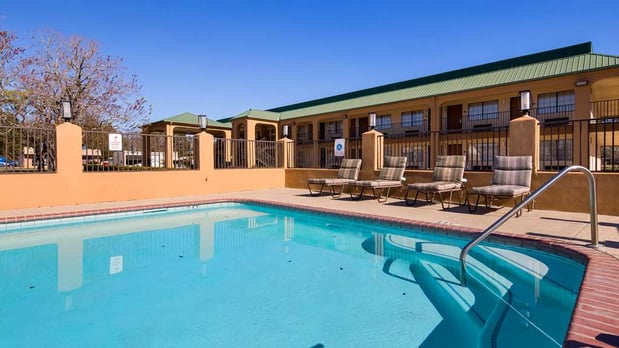Images Best Western Eunice