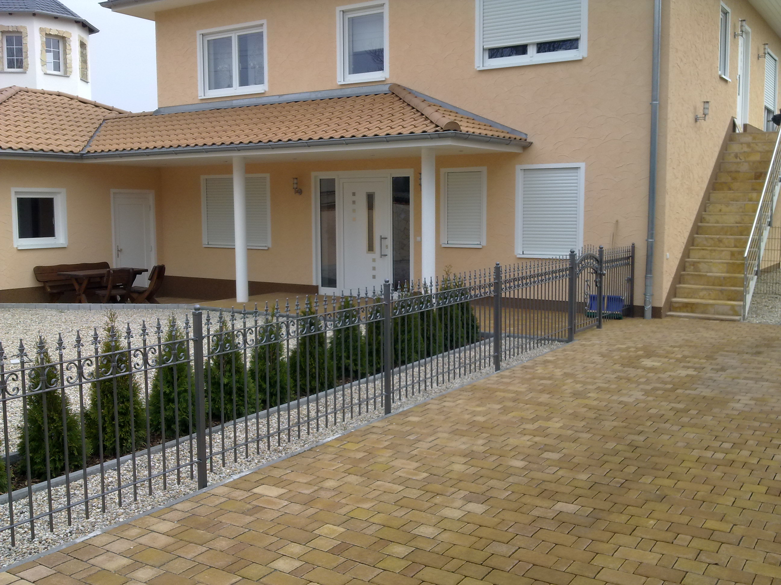 Alcatraz-Zaunanlagen, Dr.-Dieck-Straße 34 in Leuna